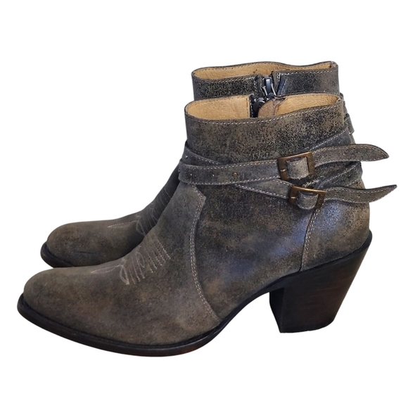 Shyanne Distressed Brown Leather Western Ankle Double Buckles Straps - Picture 1 of 16